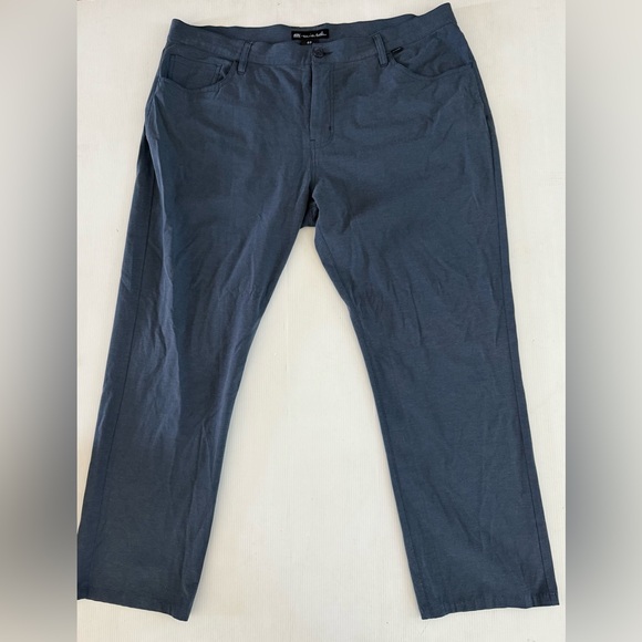 Travis Mathew Open to‎ Close Slim Golf Pants Men 40x30 Gray Performance Light - Picture 1 of 10